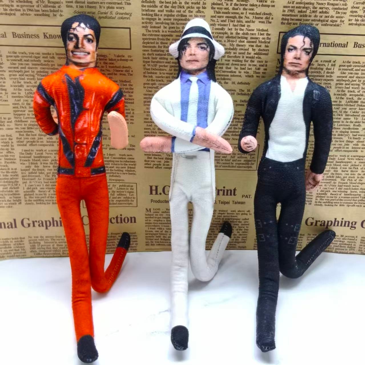 Vintage Things Collection - Boneco de Pelúcia Vintage MJ Michael