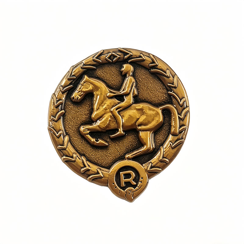 Distintivo Alemão de Cavaleiro - Vintage Collectible Pins avaliação e preço