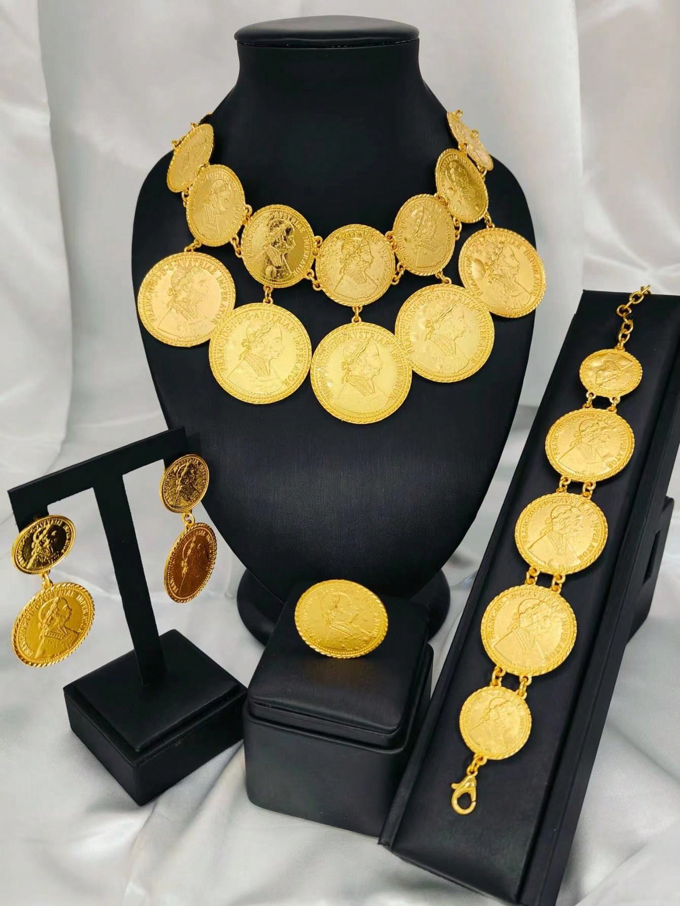 Moda nigeriano dubai cor de ou - Vintage Collectible Coins avaliação e preço