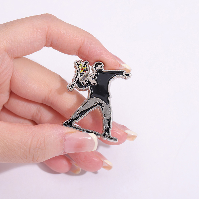 Broche de liga dos desenhos an - Vintage Things Collection avaliação e preço