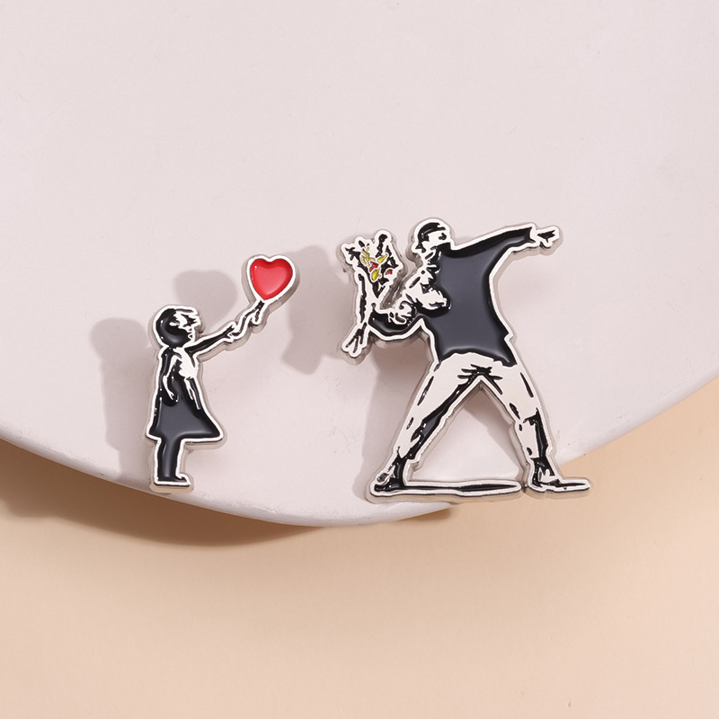 Broche de liga dos desenhos an - Vintage Things Collection avaliação e preço