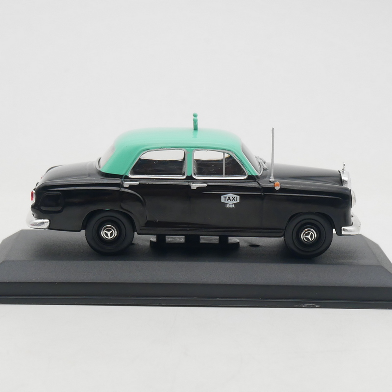 IXO 1:43 Escala Miniatura em L - Vintage Collectible Toy Cars avaliação e preço