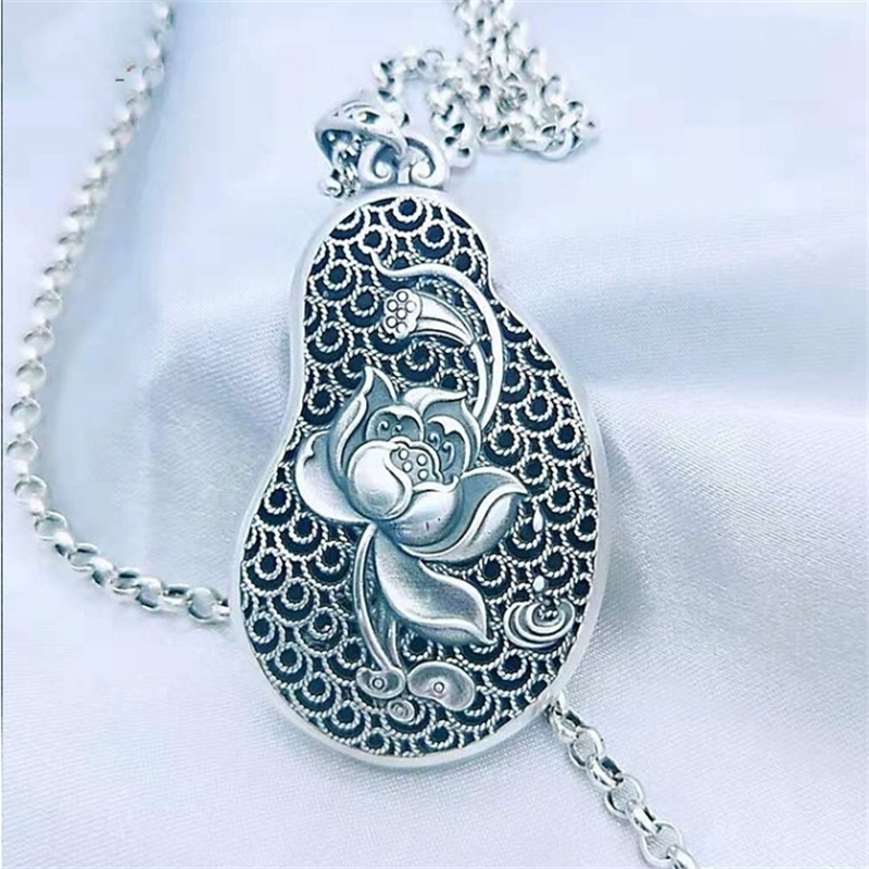 Vintage Buddha Avalokitesvara  - Vintage Things Collection avaliação e preço